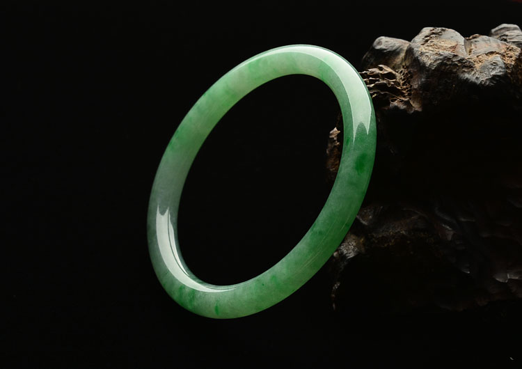 冰种飘翠圆条手镯(54mm)