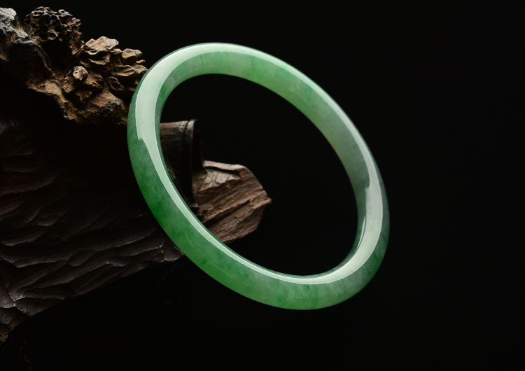 冰种飘翠圆条手镯(54mm)