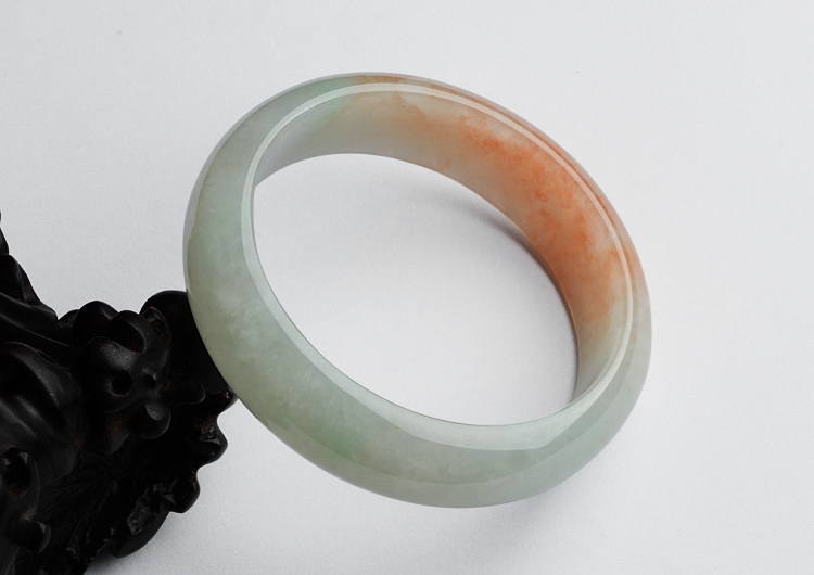 糯冰种飘红花手镯（60.2mm）