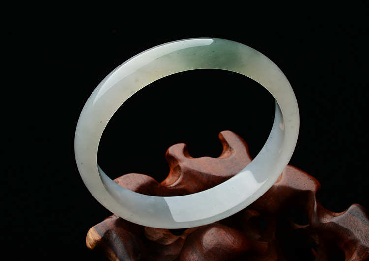 冰种晴水飘花手镯（56.5mm）