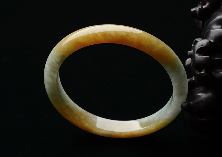 (超值推荐)糯冰种黄翡手镯（53.4mm）