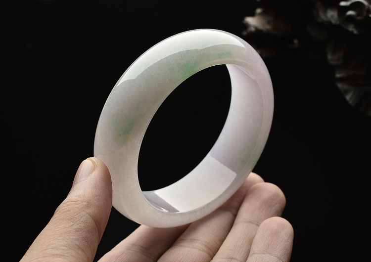 糯冰种春带彩手镯(57.7mm)
