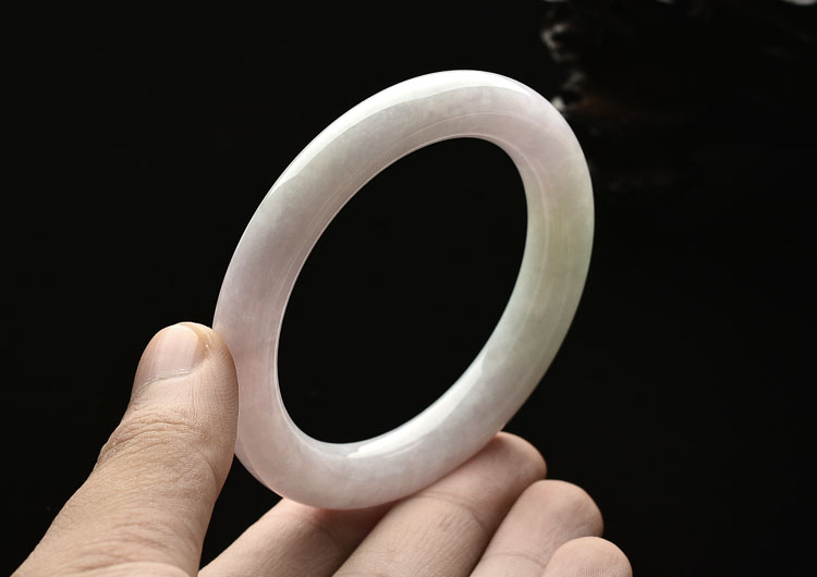 (超值推荐)糯冰种淡紫罗兰圆条手镯（52.1mm）