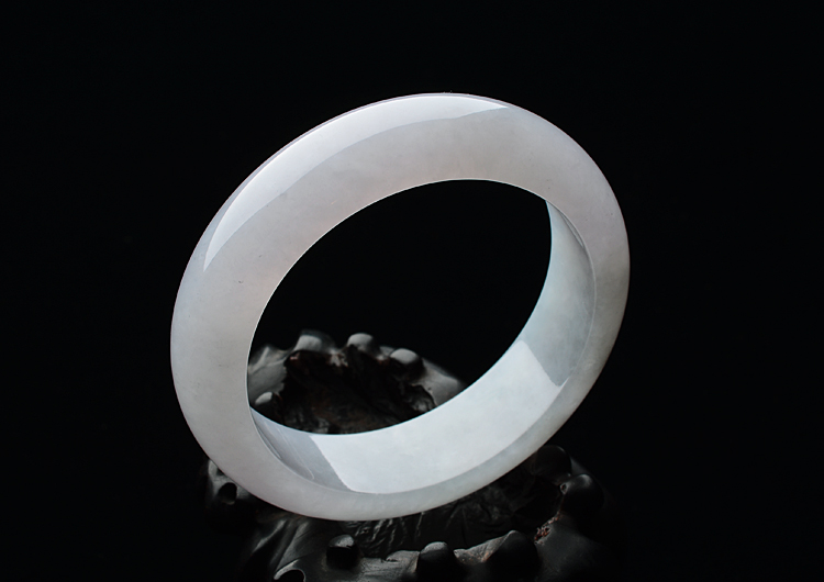 糯冰种淡紫罗兰手镯（55.6mm）