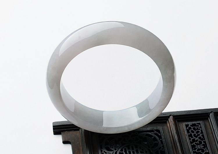 糯冰种淡紫罗兰手镯（57.4mm）