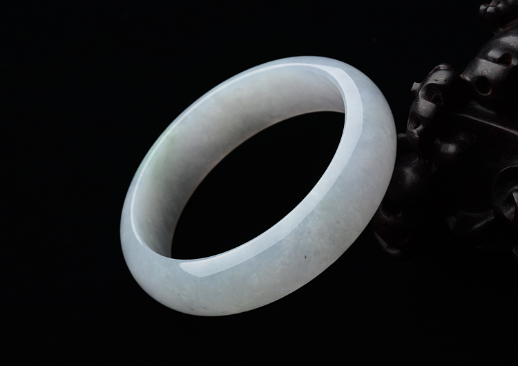 糯冰种淡紫罗兰手镯（57.4mm）
