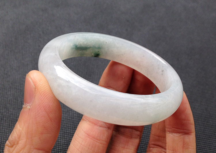 糯冰种飘花贵妃镯（52.8mm-49mm）