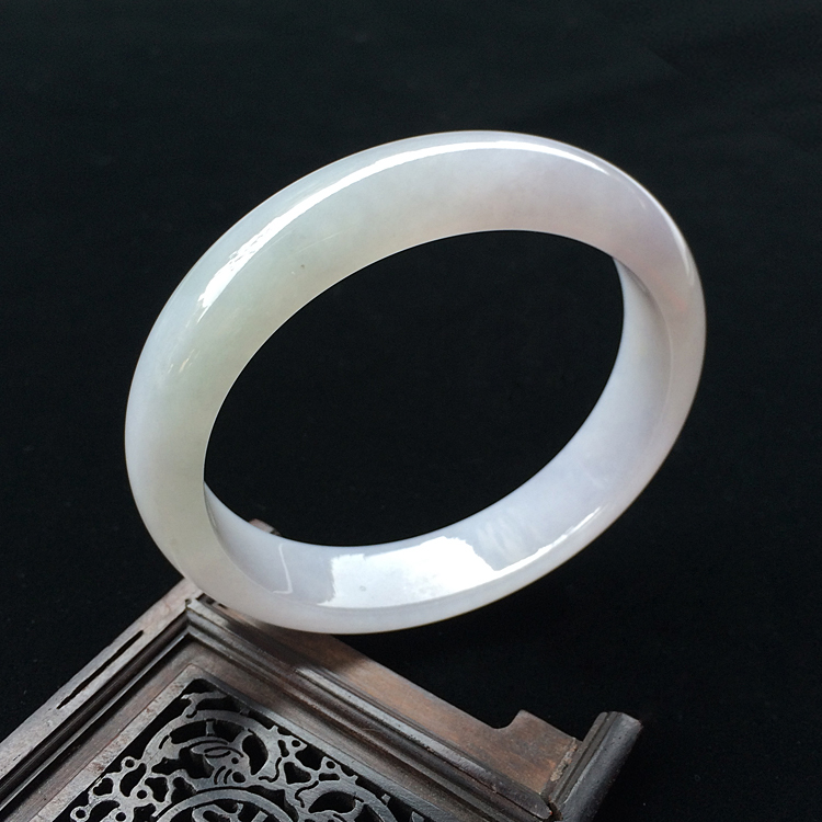 （超值推荐）糯冰种淡紫罗兰手镯（59.5mm）