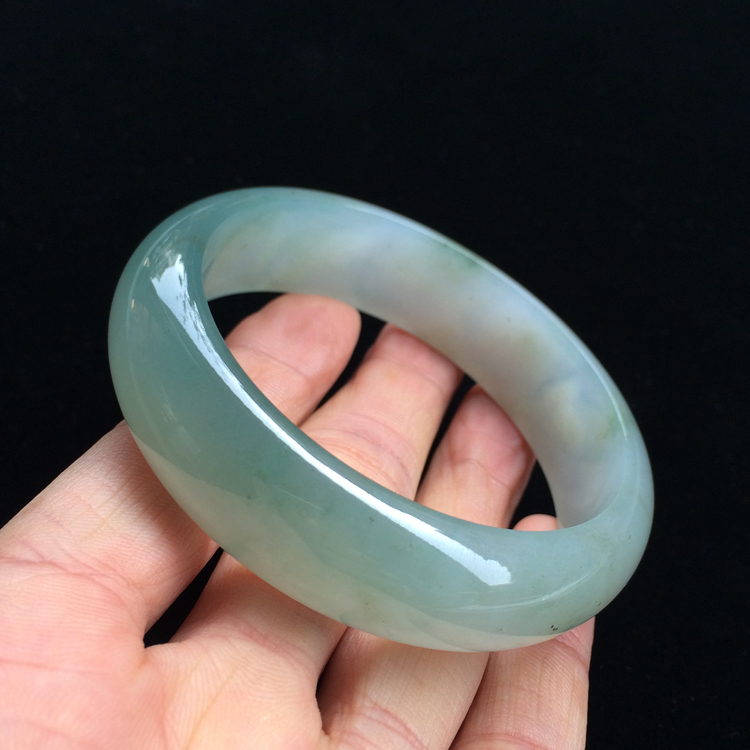(超值推荐)冰种晴水飘花手镯（56.8mm）
