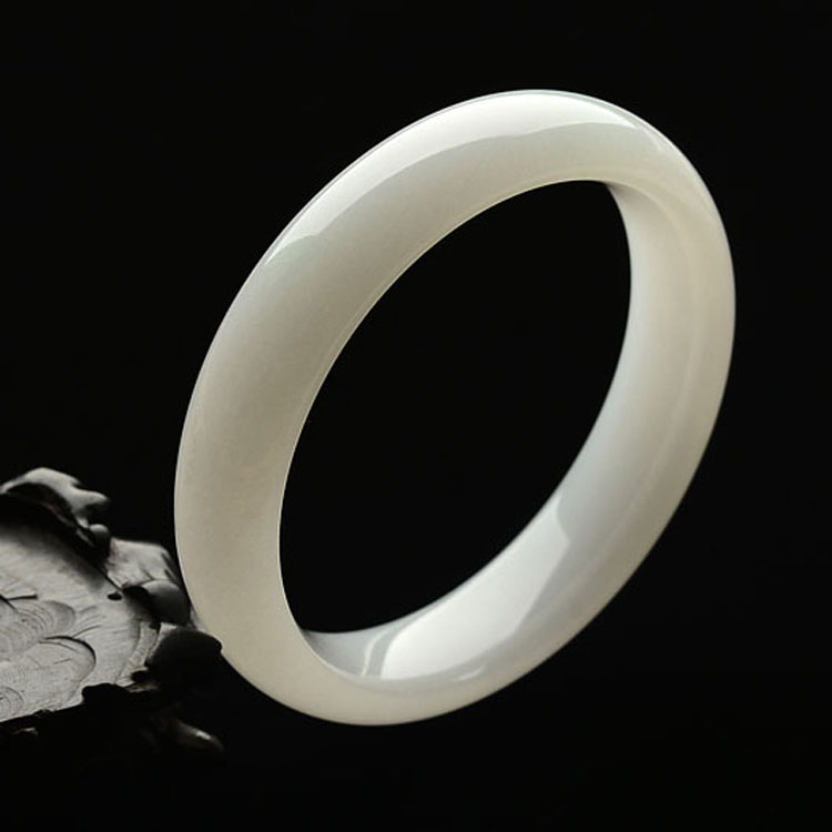 糯冰白底青手镯（57.5mm）