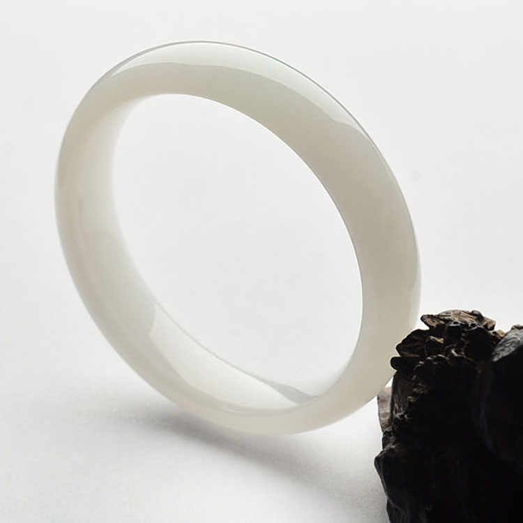 糯冰白底青手镯（57.5mm）