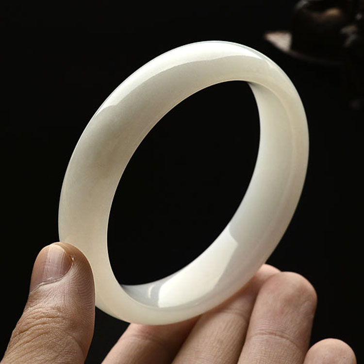 糯冰种白色手镯（57.7mm）