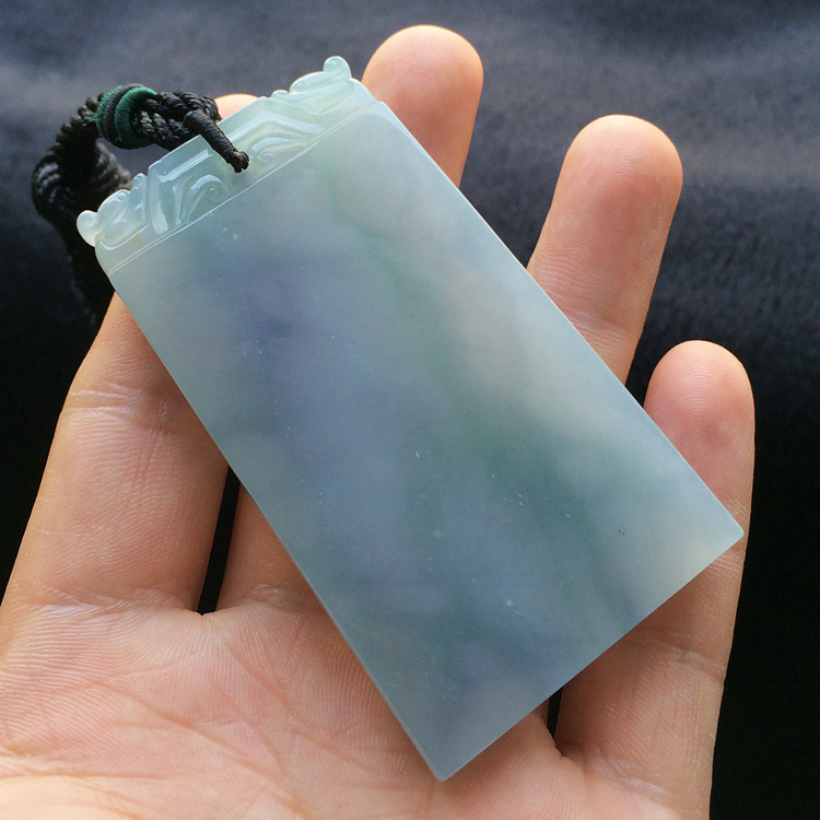(超值推荐)冰种春带彩素牌挂件