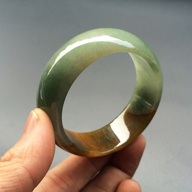 糯冰种褐黄翡贵妃镯（54.5mm-48.1mm）