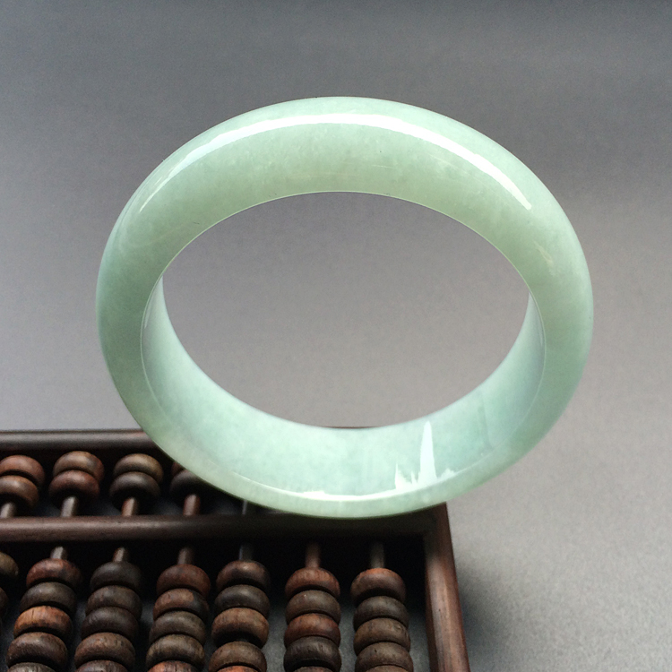 （超值推荐）糯冰种豆色手镯（59mm）