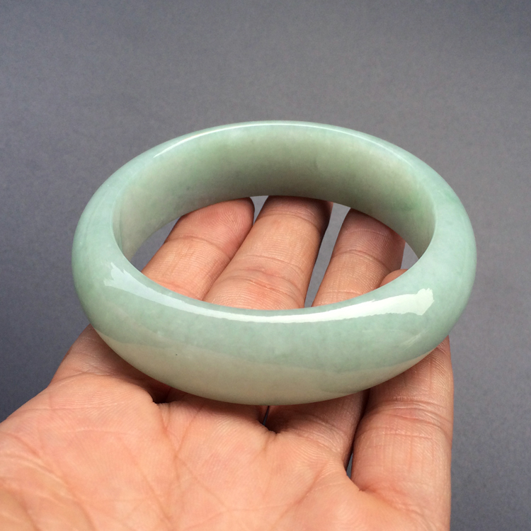 （超值推荐）糯冰种豆色手镯（59mm）
