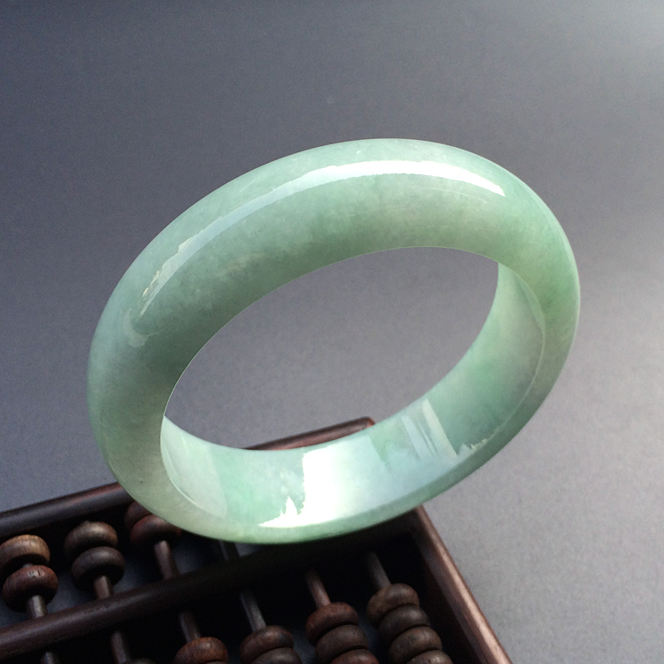 （超值推荐）糯冰种豆色手镯（57.3mm）