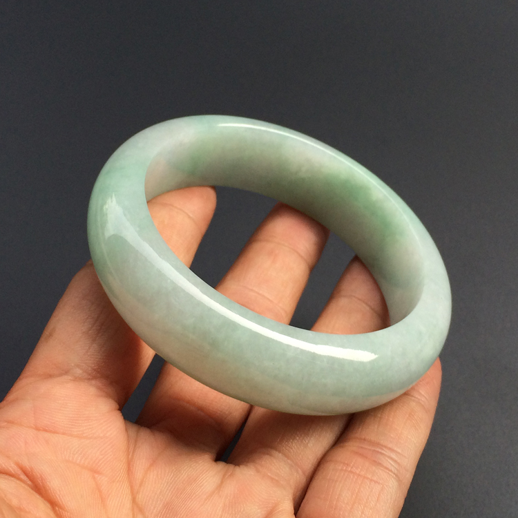 （超值推荐）糯冰种豆色手镯（57.3mm）