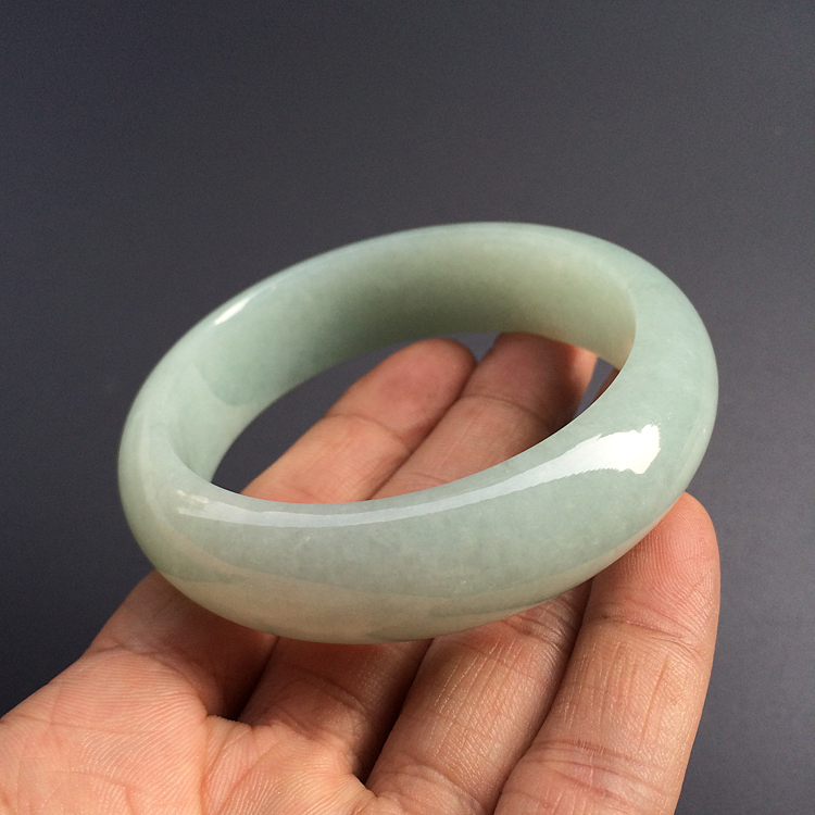 （超值推荐）糯冰种豆色手镯（58.2mm）