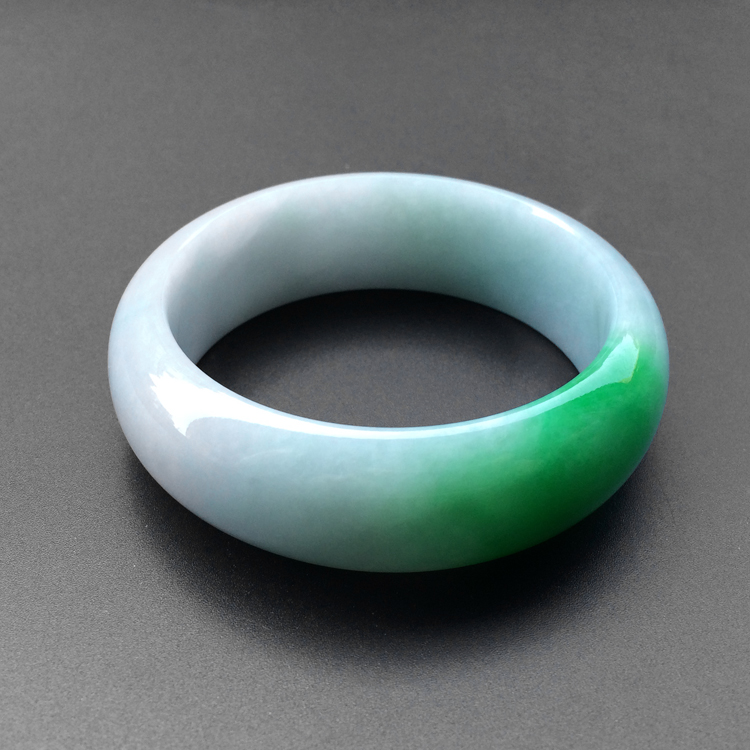 糯冰种翠色手镯（56.5mm）