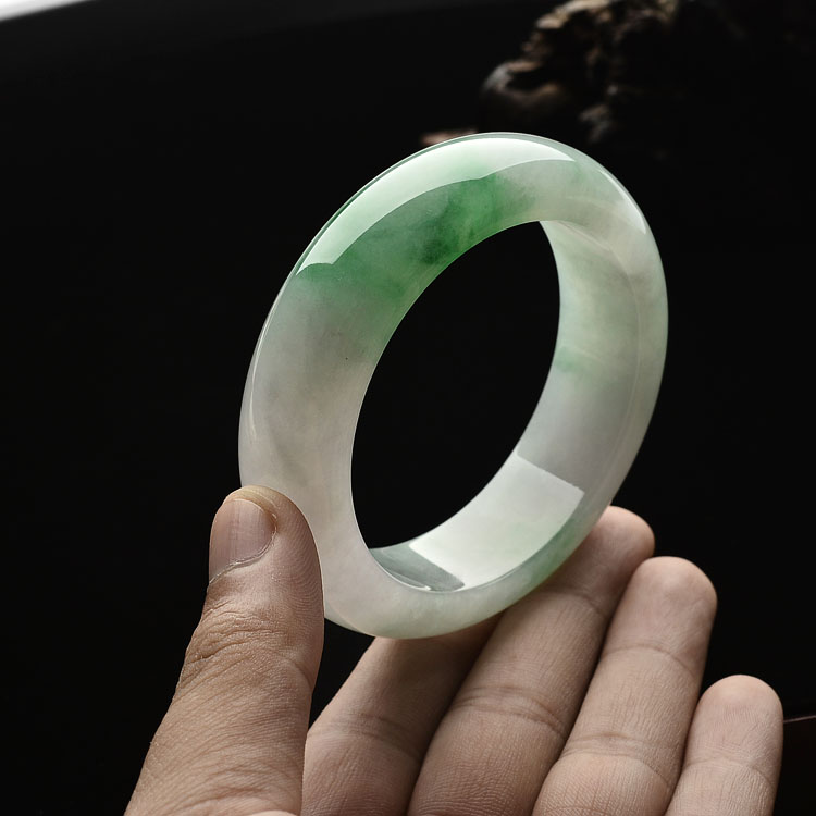 (超值推荐)冰种飘花手镯（57.3mm）