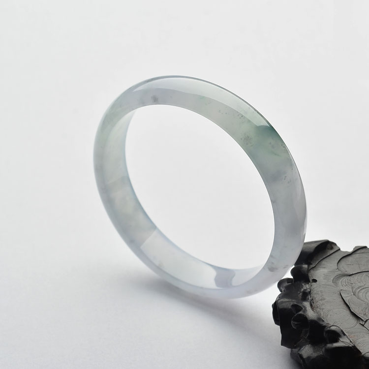 (超值推荐)冰种飘花手镯（57.5mm）