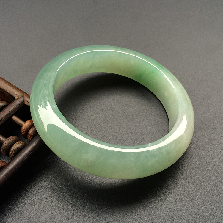 糯冰种晴水飘翠手镯（54.5mm）