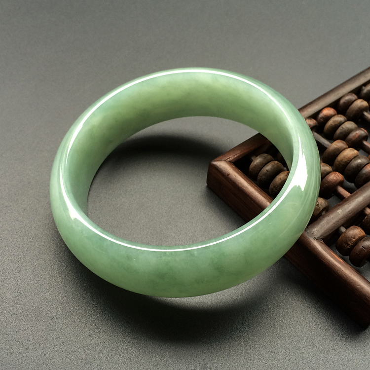 糯冰种晴水手镯（58.5mm）