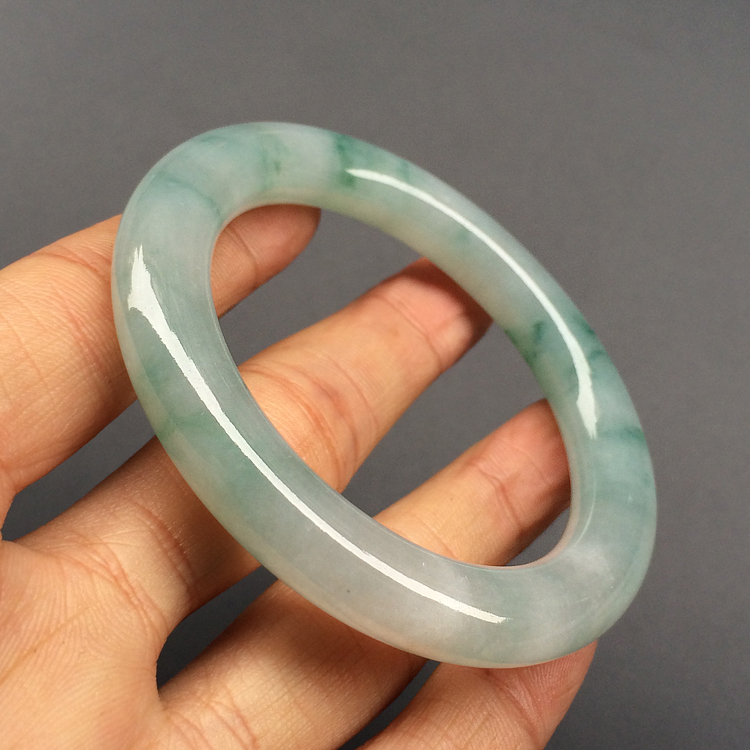 (超值推荐)糯冰种飘花圆条手镯（52mm）