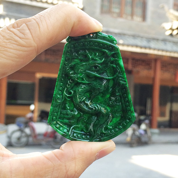 细糯种花青龙凤呈祥挂件