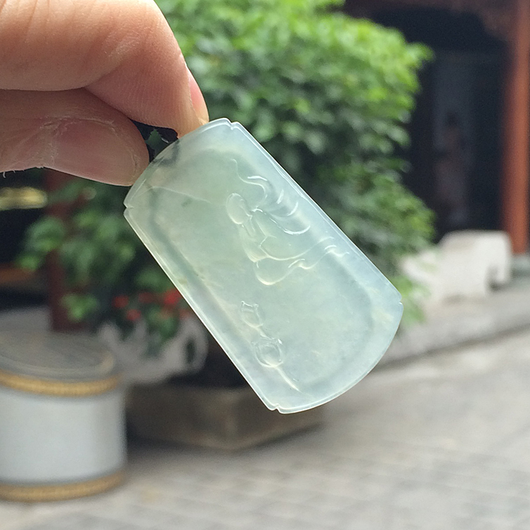 (超值推荐)冰种晴水心莲花开挂件