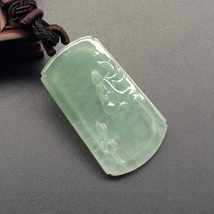 (超值推荐)冰种晴水心莲花开挂件