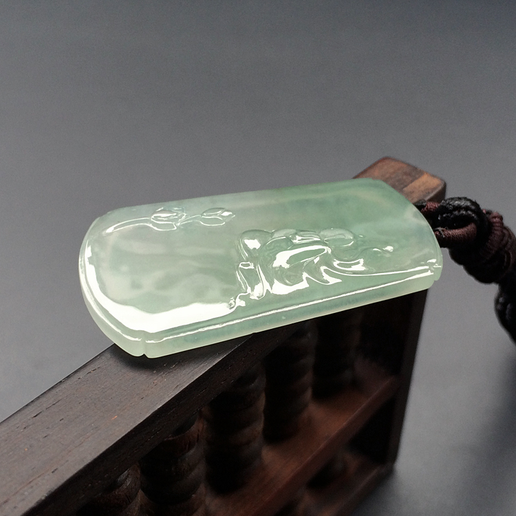 (超值推荐)冰种晴水心莲花开挂件