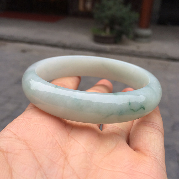 (超值推荐)糯冰种飘花手镯（一批走）