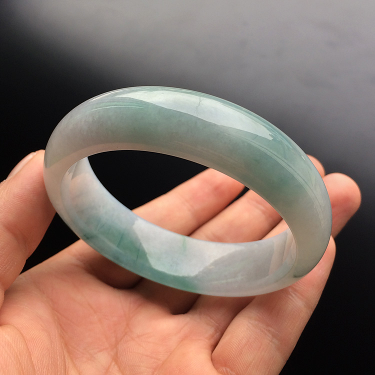 糯冰种飘花手镯（55.4mm）