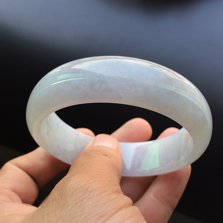 (超值推荐)糯冰种淡晴水手镯（58.4mm）