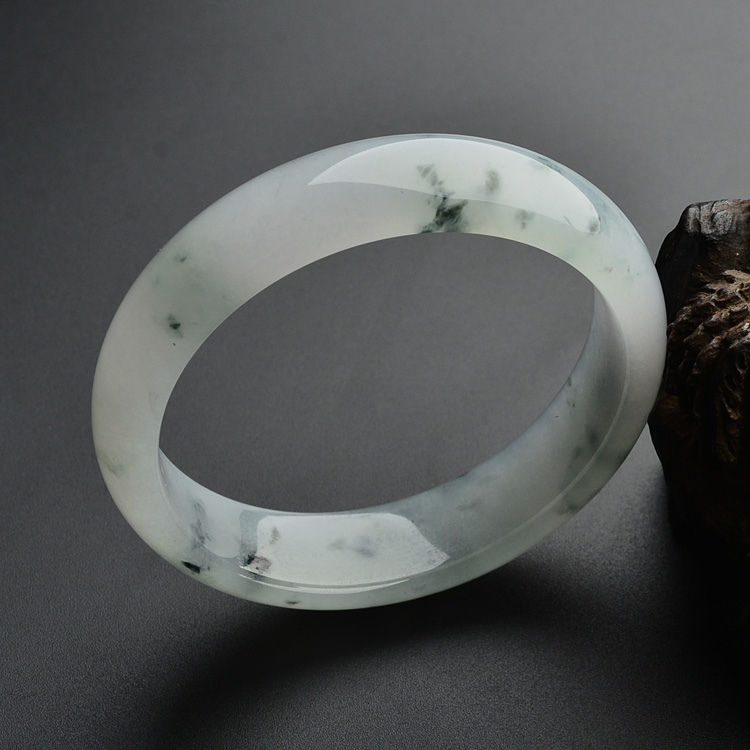(超值推荐)冰种飘花手镯（57.9mm）