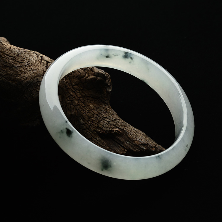 (超值推荐)冰种飘花手镯（56.4mm）