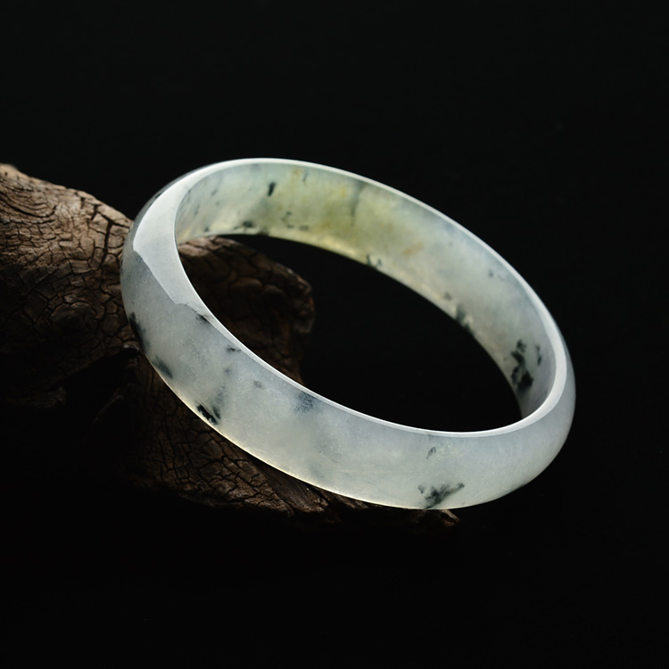 冰种飘花略带黄翡手镯（56.6mm）