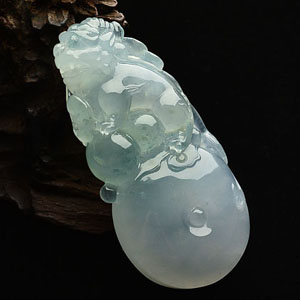 冰种略飘花貔貅如意挂件