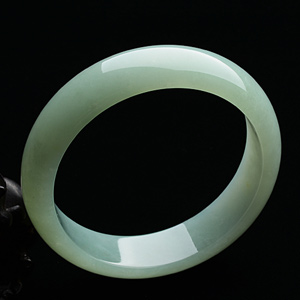 糯冰种晴水手镯（59.5mm）