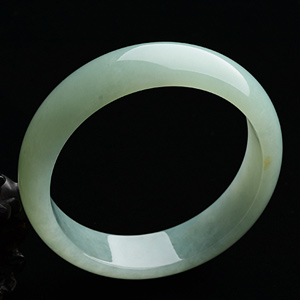 糯冰种晴水手镯（58.2mm）