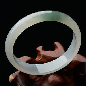 冰种晴水飘花手镯（56.5mm）