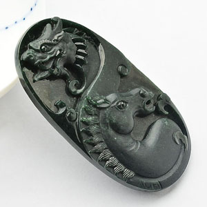 冰种墨翠龙马精神挂件