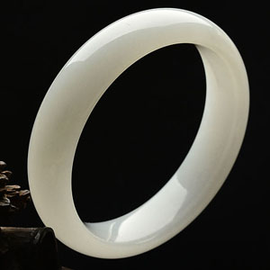 糯冰种白色手镯（57.7mm）