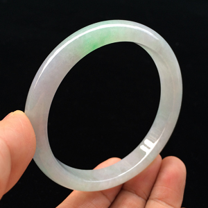 糯冰种春带彩手镯（57.2mm）
