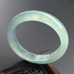 (超值推荐)冰种晴水手镯（53.6mm）