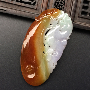 糯冰种黄翡紫罗兰仿古龙牌挂件