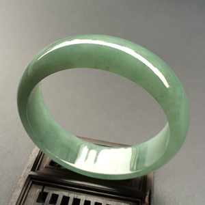 糯冰种晴水手镯（58.5mm）