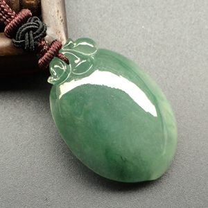 冰种晴水飘花寿桃挂件